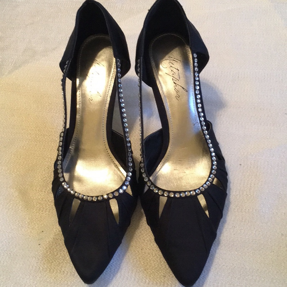 Metaphor pumps with diamond accents